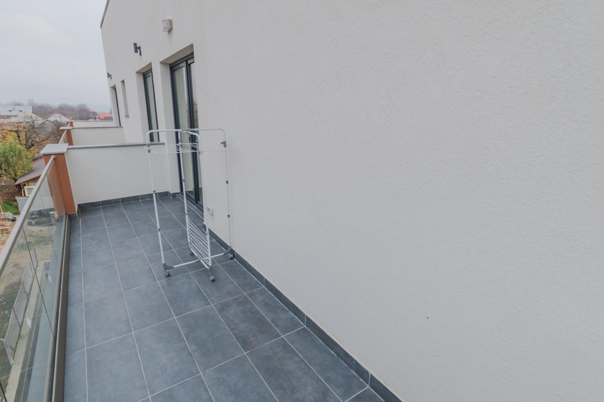 Penthouse Luxury Fălticeni Exterior photo
