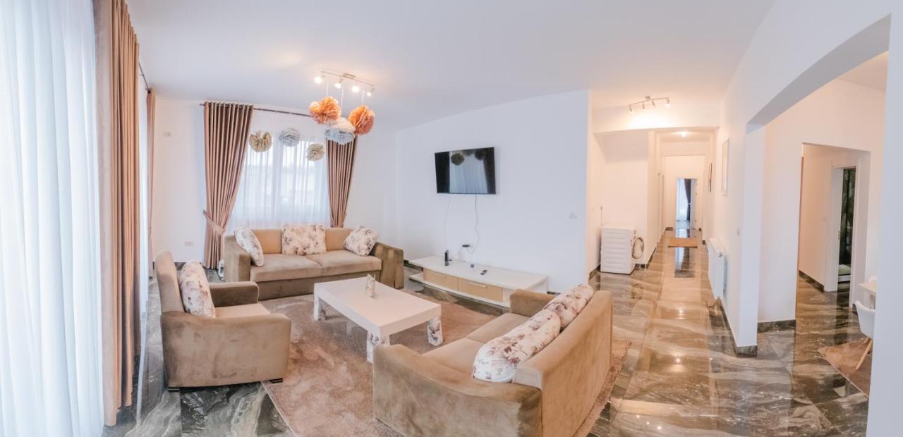 Penthouse Luxury Fălticeni Exterior photo